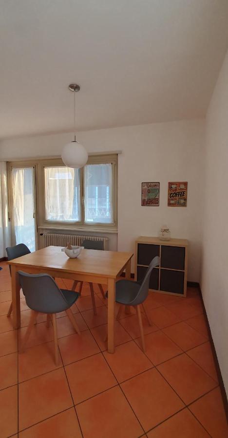 Charming Penthouse Near Como Lake Chiasso Esterno foto